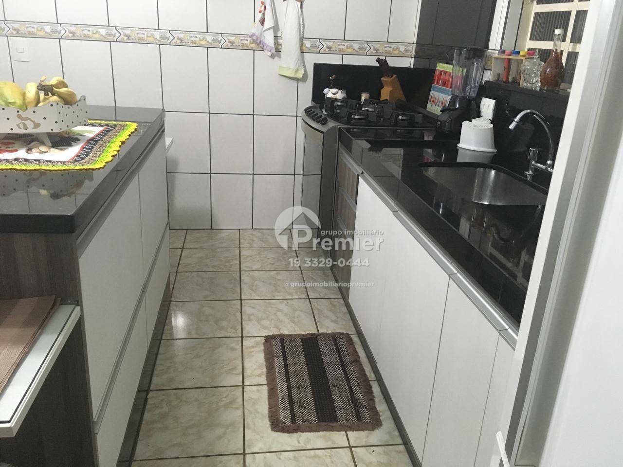 Casa à venda com 3 quartos, 168m² - Foto 9