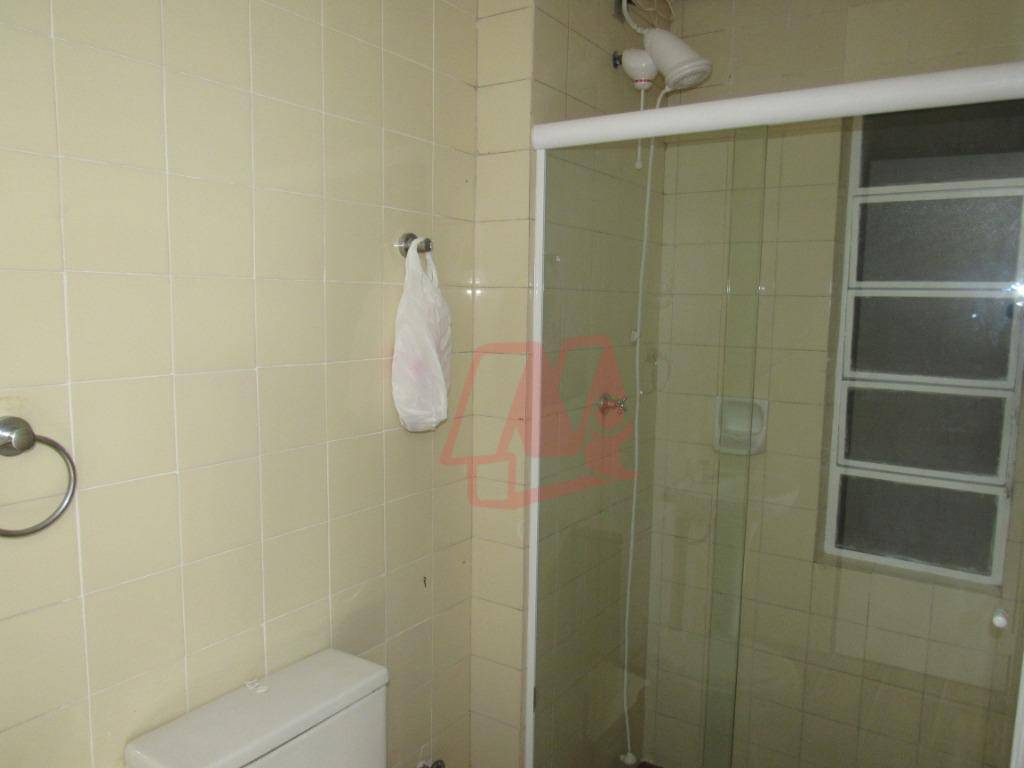 Apartamento à venda e aluguel com 2 quartos, 77m² - Foto 13