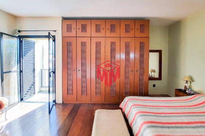 Sobrado à venda com 4 quartos, 313m² - Foto 12