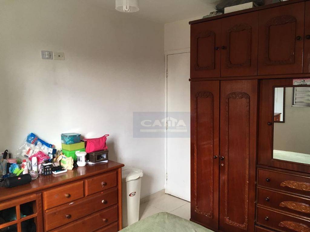 Sobrado à venda com 2 quartos, 130m² - Foto 4