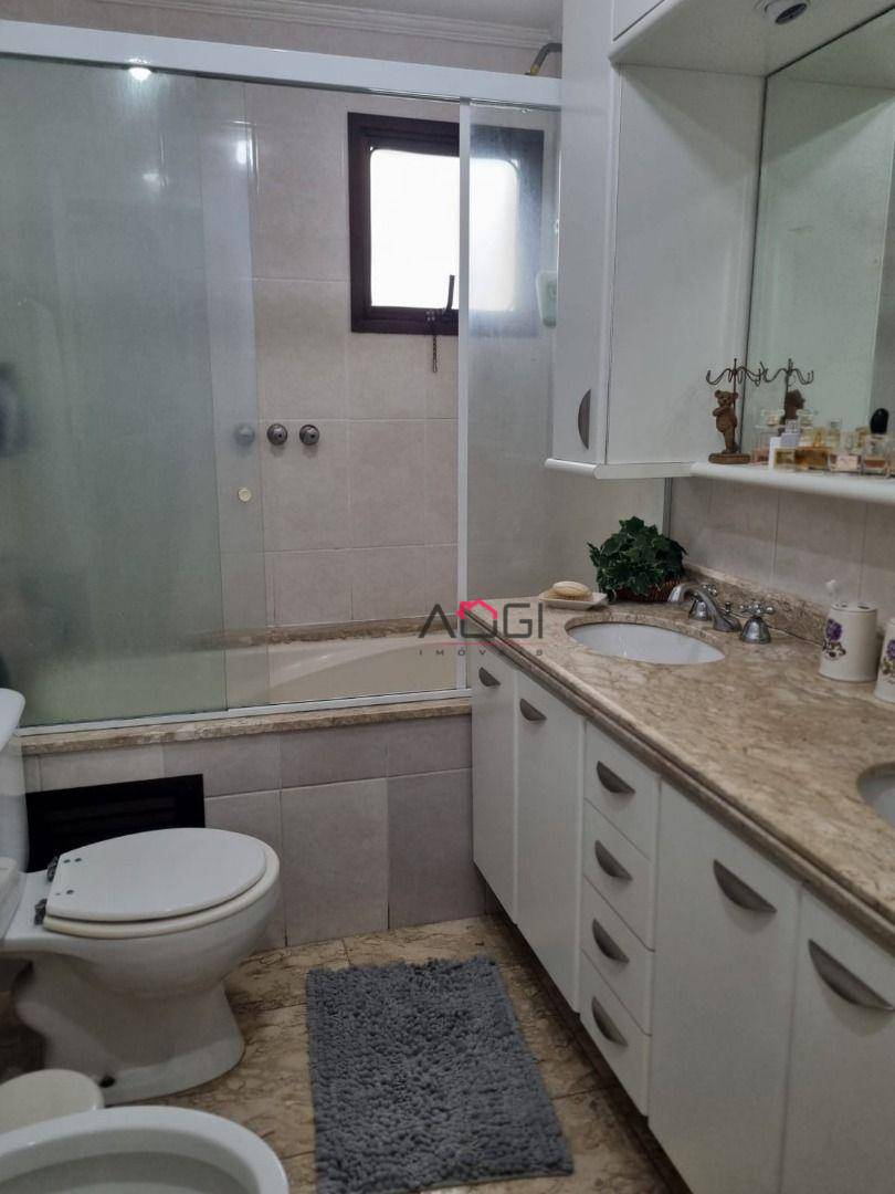 Apartamento à venda com 3 quartos, 160m² - Foto 21