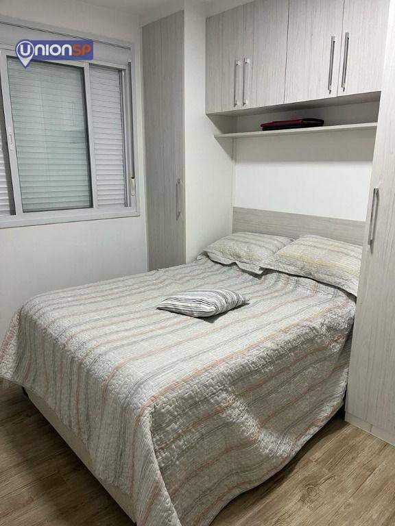 Apartamento à venda com 2 quartos, 59m² - Foto 2