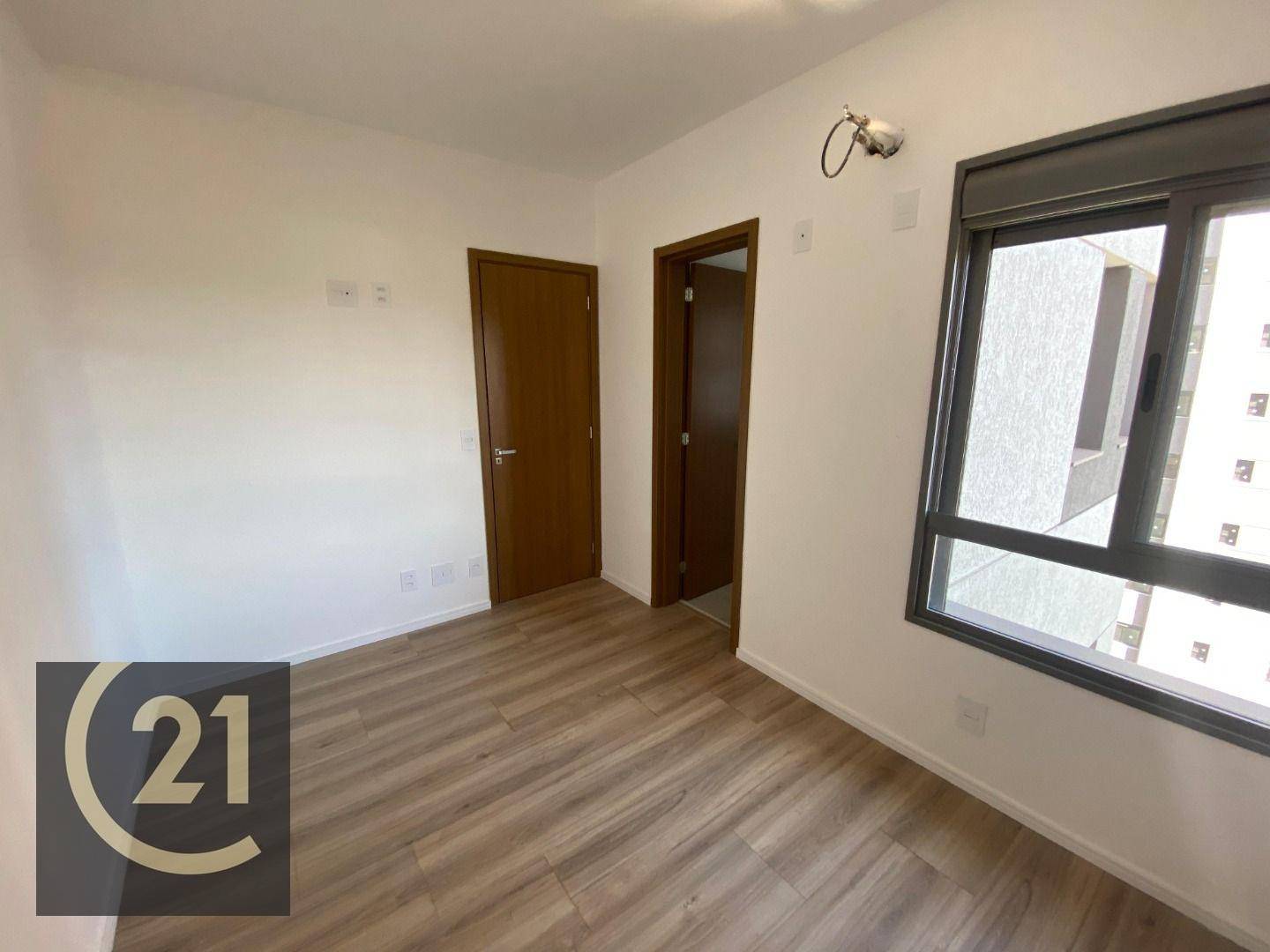 Apartamento à venda com 3 quartos, 111m² - Foto 28