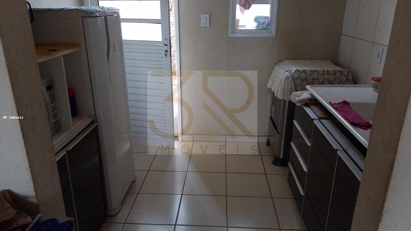 Casa à venda com 2 quartos - Foto 6