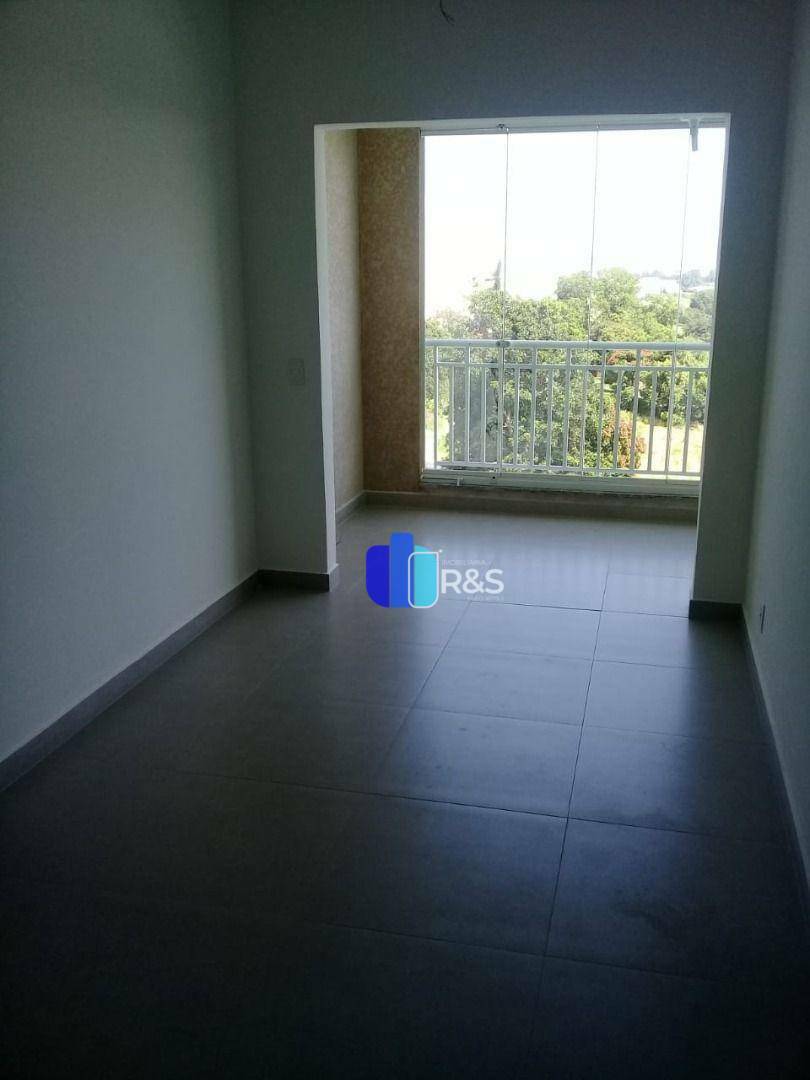 Apartamento à venda com 2 quartos, 67m² - Foto 10