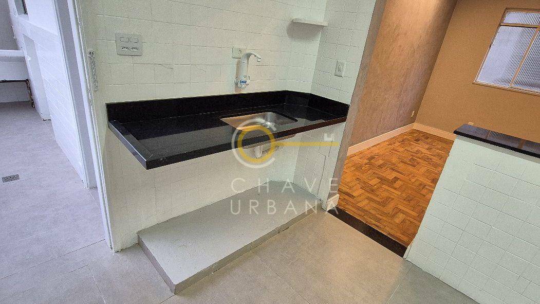 Apartamento à venda e aluguel com 3 quartos, 80m² - Foto 7