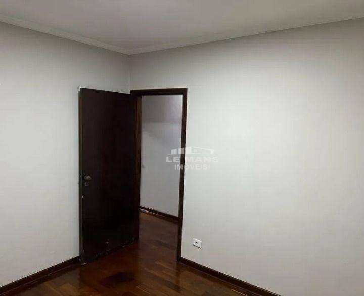 Casa para alugar com 2 quartos, 89m² - Foto 9