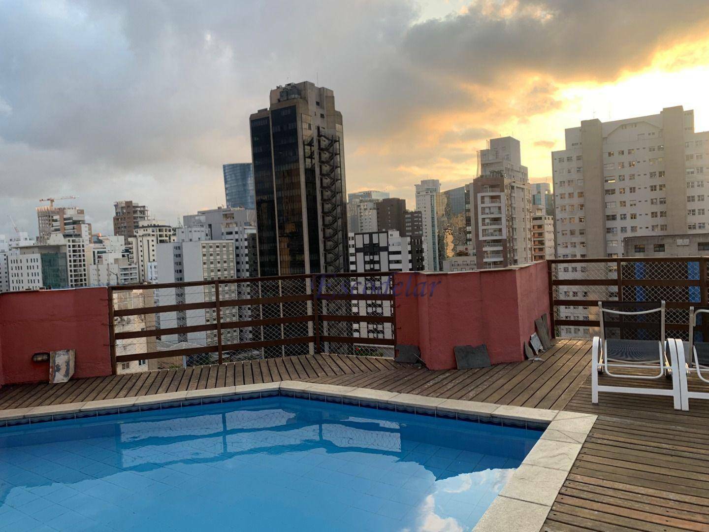 Apartamento à venda com 1 quarto, 40m² - Foto 15