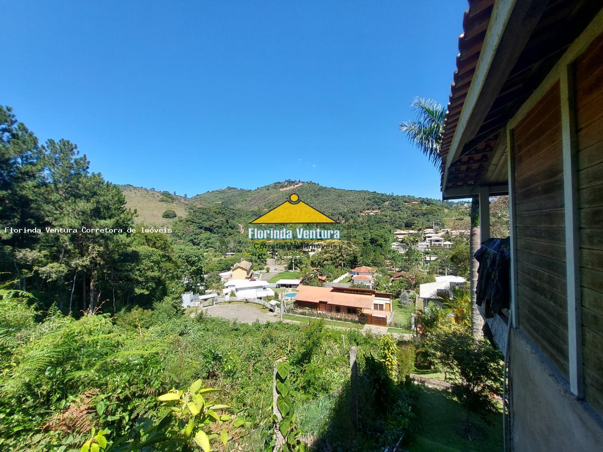 Casa de Condomínio à venda com 4 quartos, 240m² - Foto 5