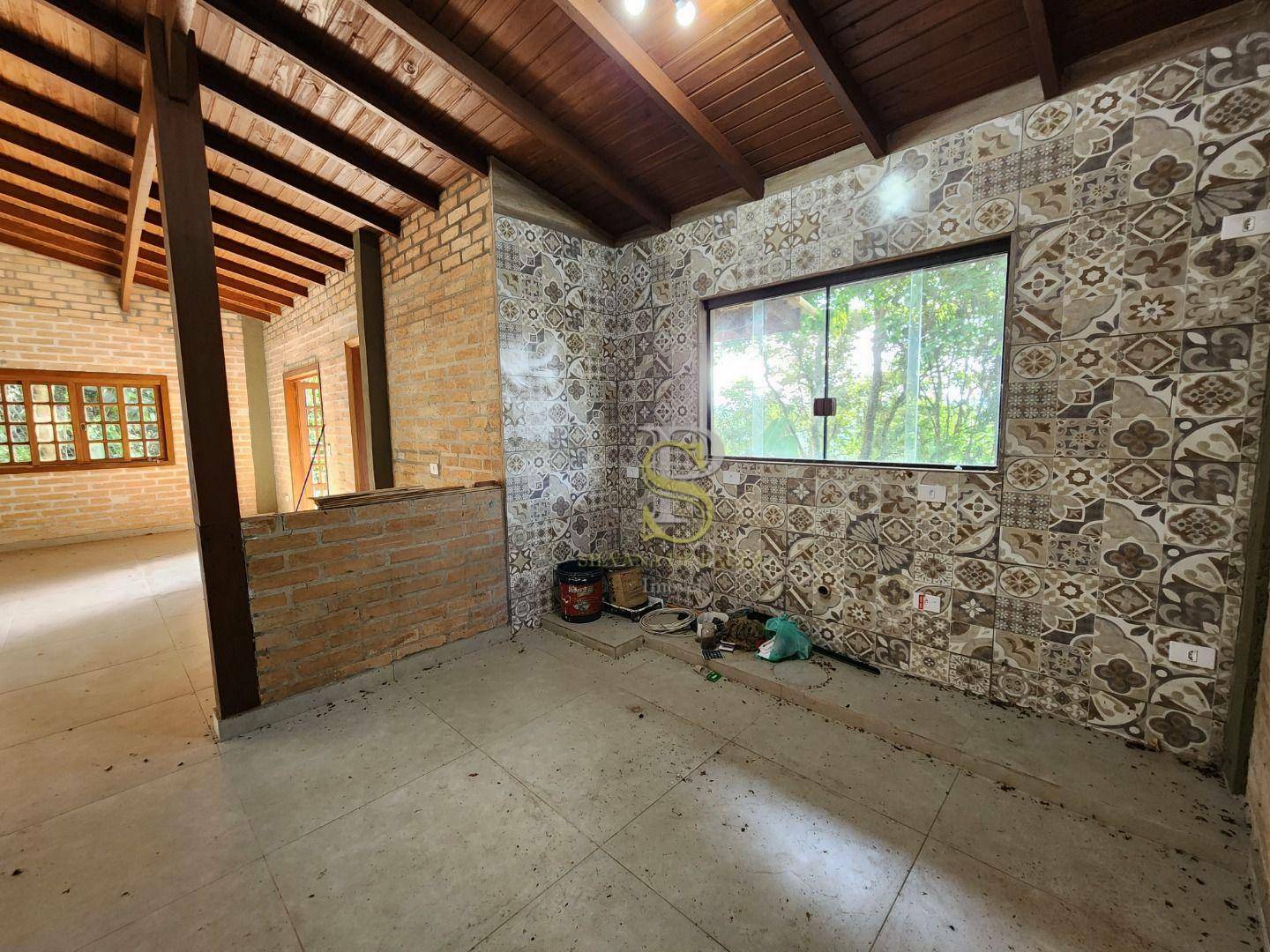 Casa à venda com 1 quarto, 120m² - Foto 11