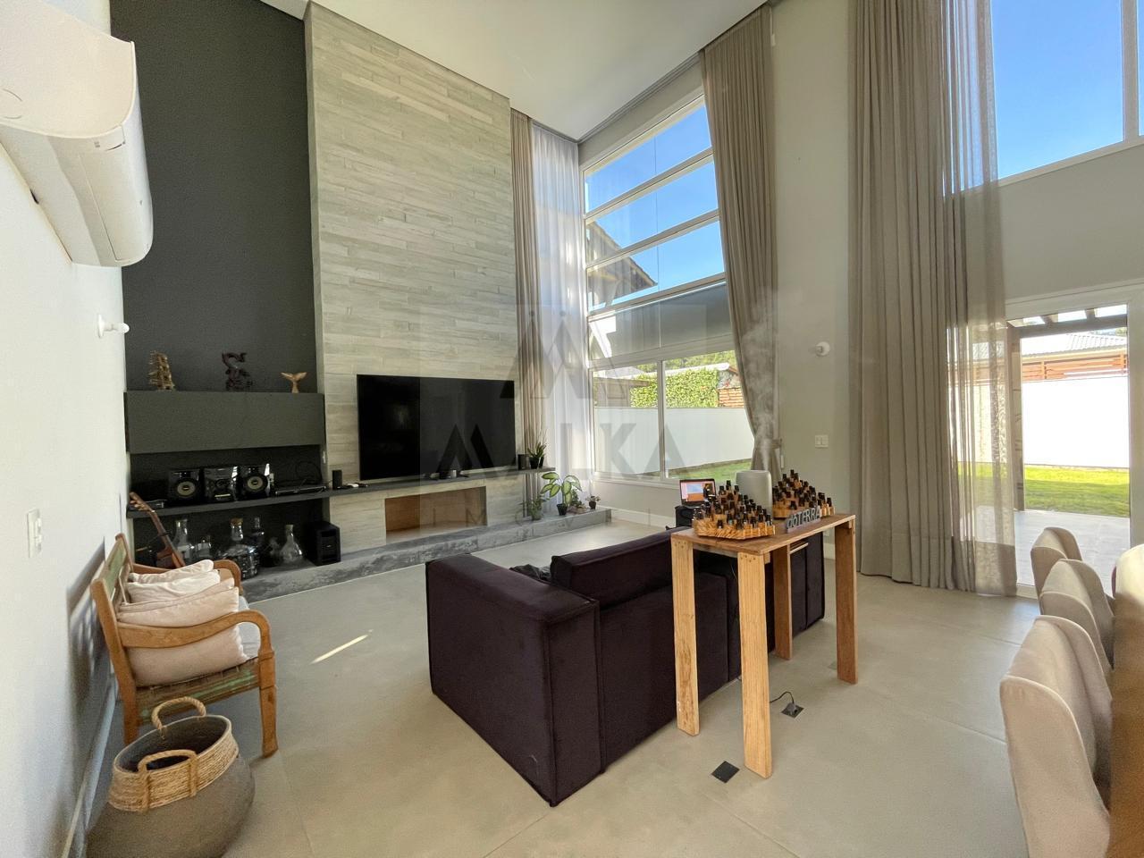Casa de Condomínio à venda com 4 quartos, 378m² - Foto 6