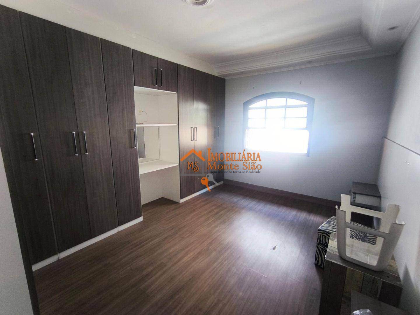 Sobrado à venda com 3 quartos, 200m² - Foto 16