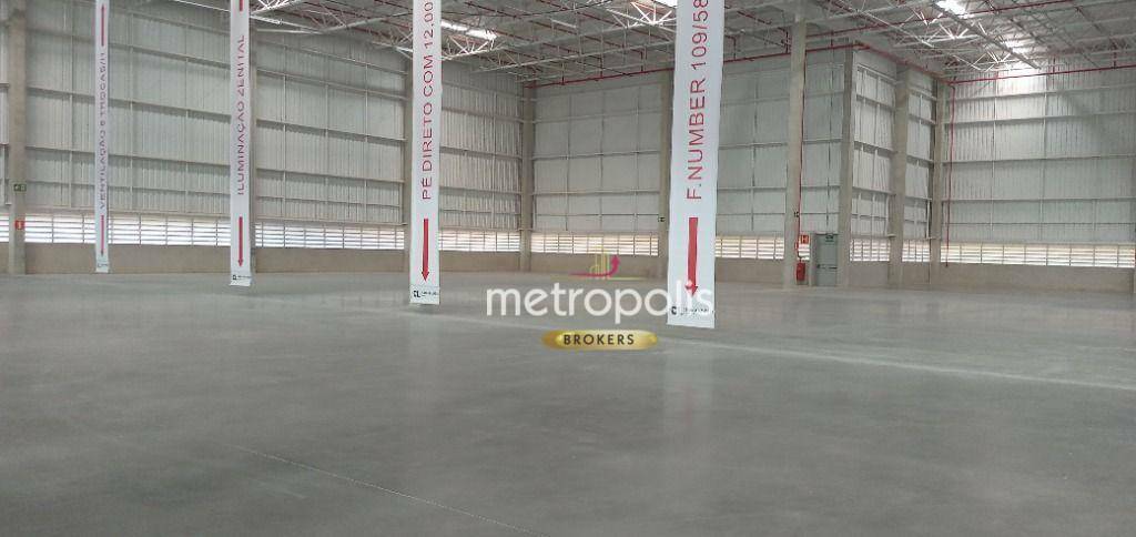 Depósito-Galpão-Armazém para alugar, 1350m² - Foto 9