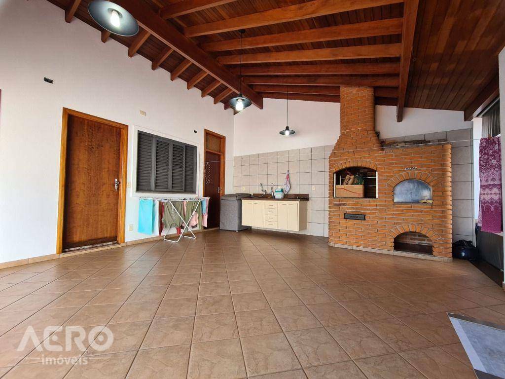 Casa à venda com 3 quartos, 280m² - Foto 29