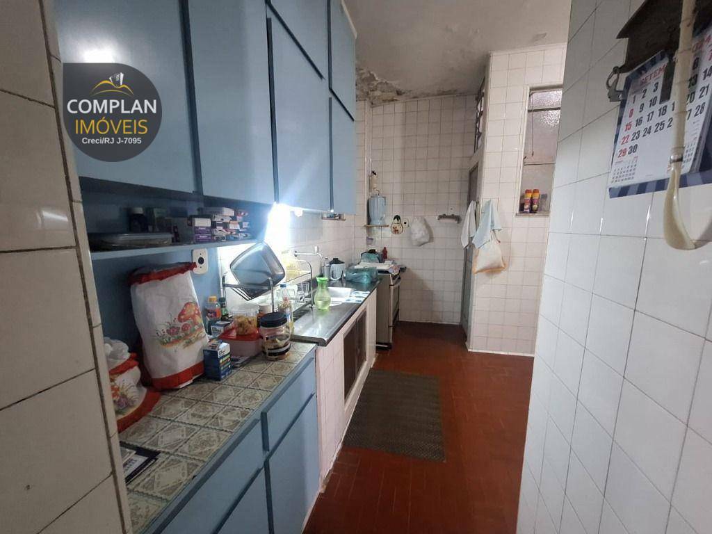 Casa de Condomínio à venda com 4 quartos, 100m² - Foto 16