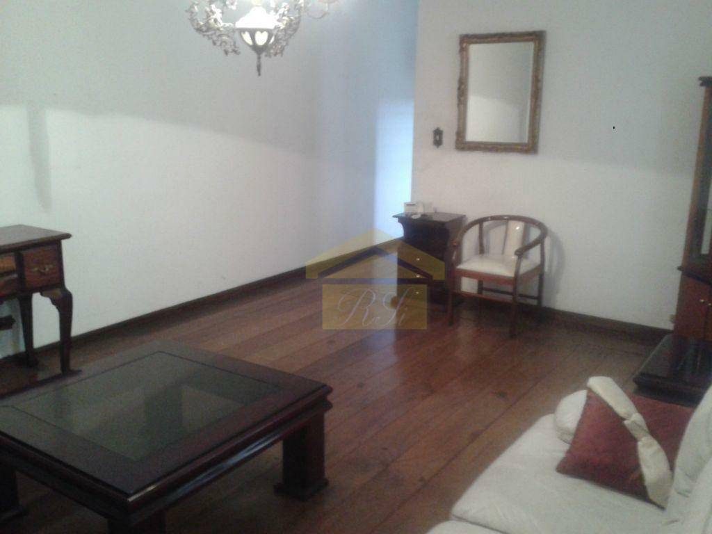 Sobrado à venda com 3 quartos, 150m² - Foto 1