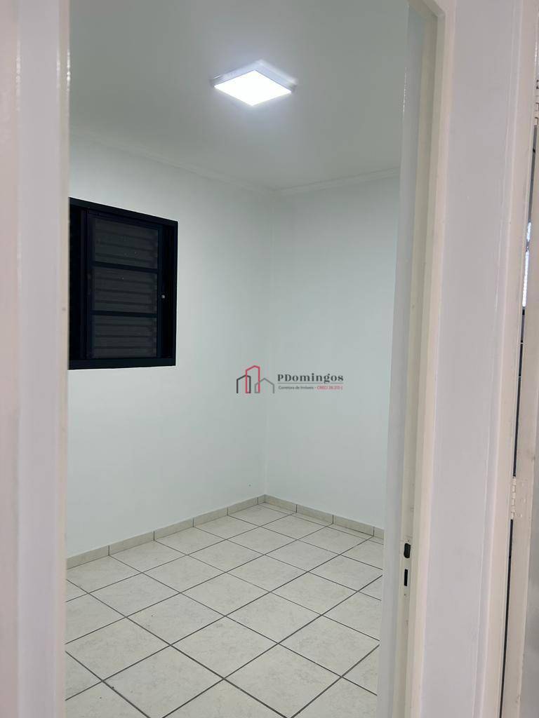 Apartamento à venda com 2 quartos, 43m² - Foto 13