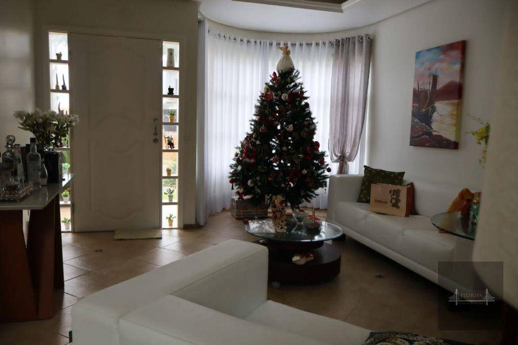 Casa à venda com 4 quartos, 282m² - Foto 6