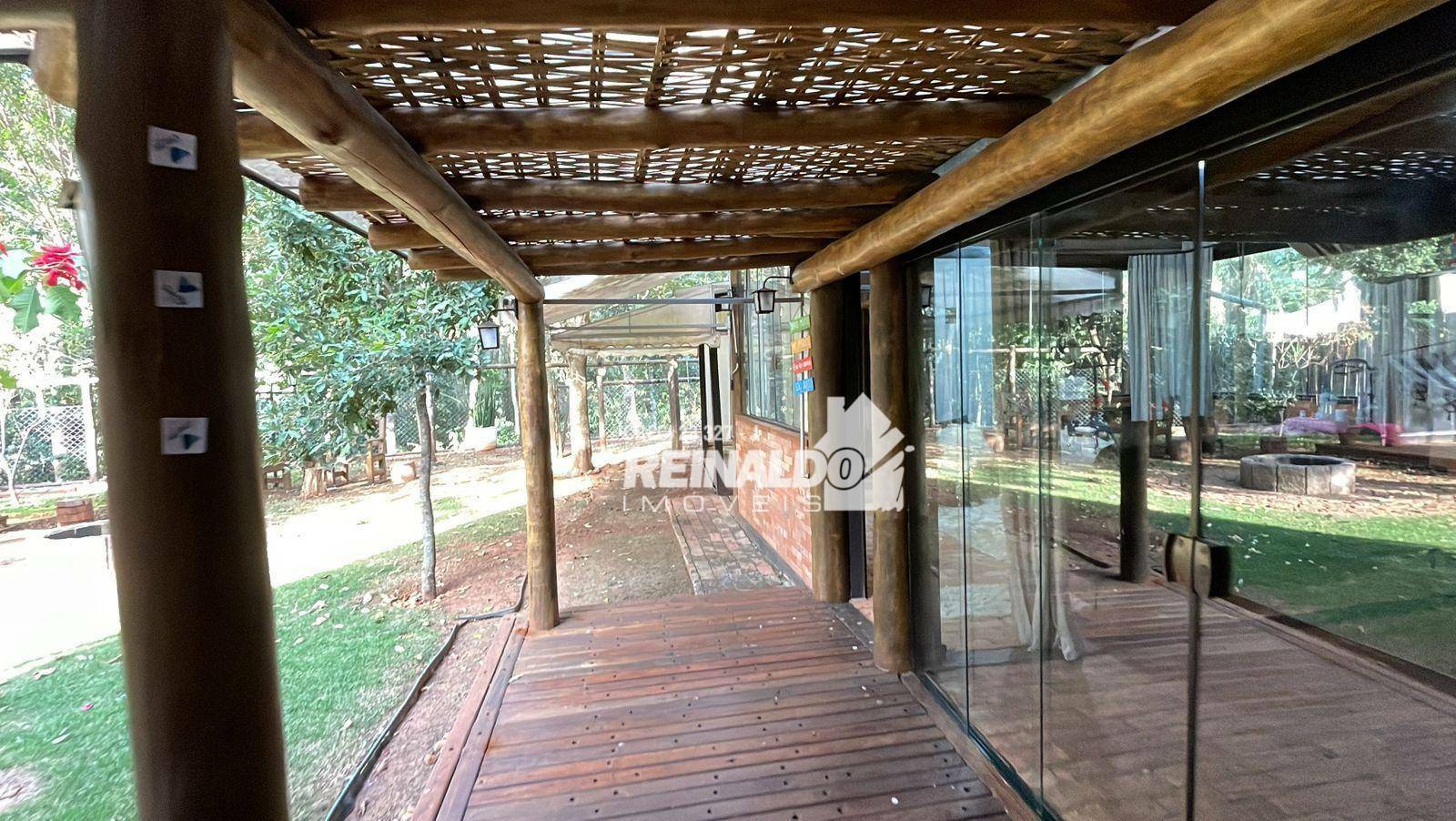 Casa de Condomínio à venda com 3 quartos, 360m² - Foto 45