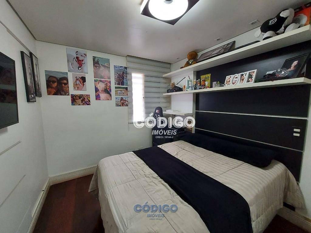 Apartamento à venda com 4 quartos, 150m² - Foto 12