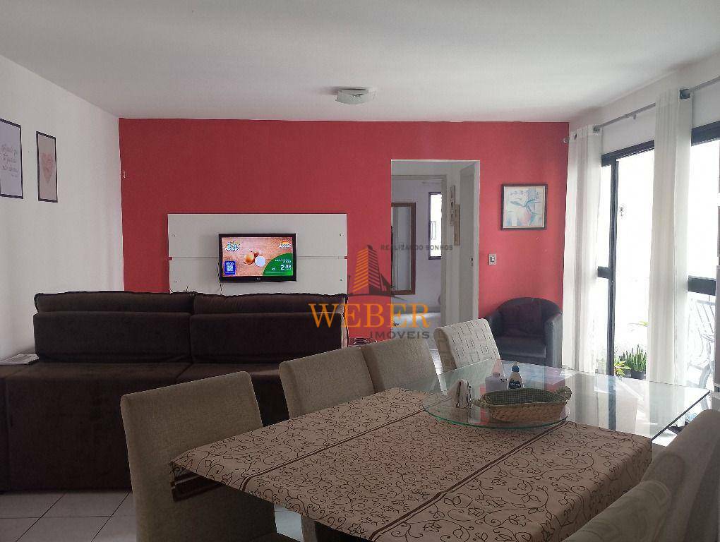 Apartamento à venda com 2 quartos, 70m² - Foto 5