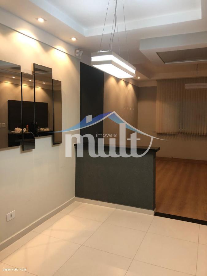 Casa à venda com 3 quartos, 210m² - Foto 18