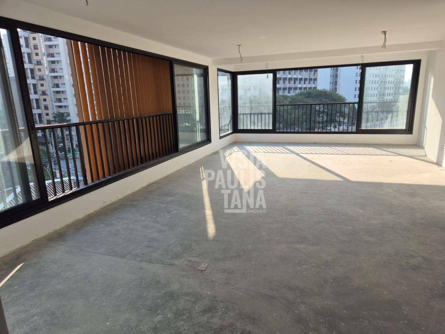 Apartamento à venda com 3 quartos, 189m² - Foto 1