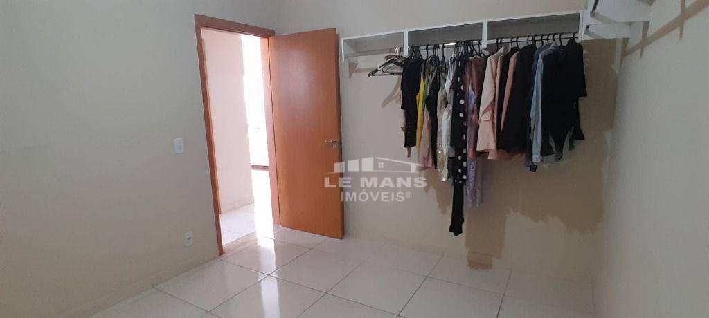 Apartamento para alugar com 2 quartos, 46m² - Foto 11