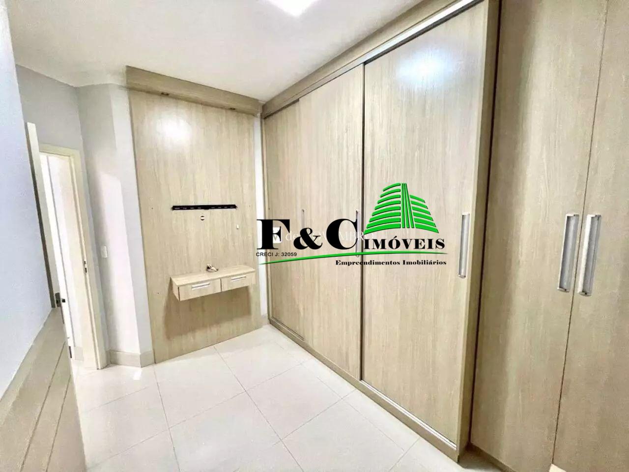 Casa para alugar com 4 quartos, 300m² - Foto 17