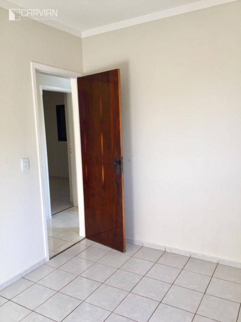 Apartamento à venda com 3 quartos, 87m² - Foto 3