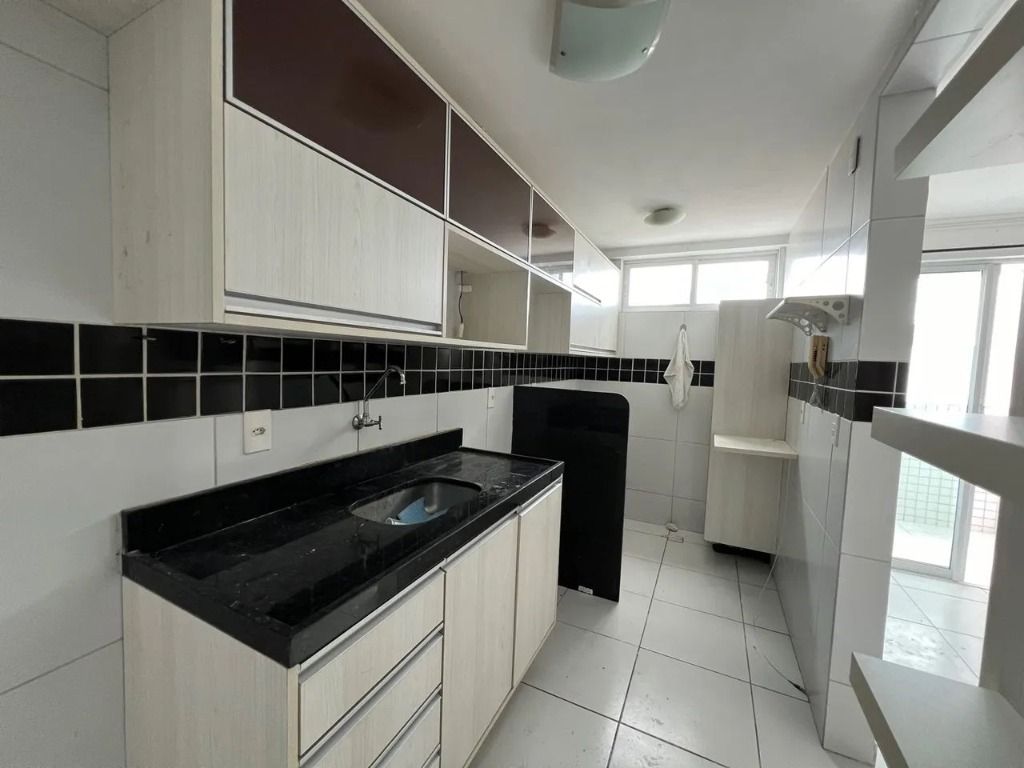 Apartamento para alugar com 2 quartos, 57m² - Foto 6