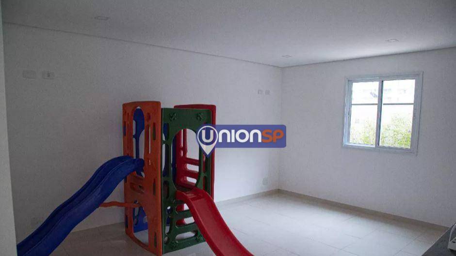 Apartamento à venda com 2 quartos, 55m² - Foto 18