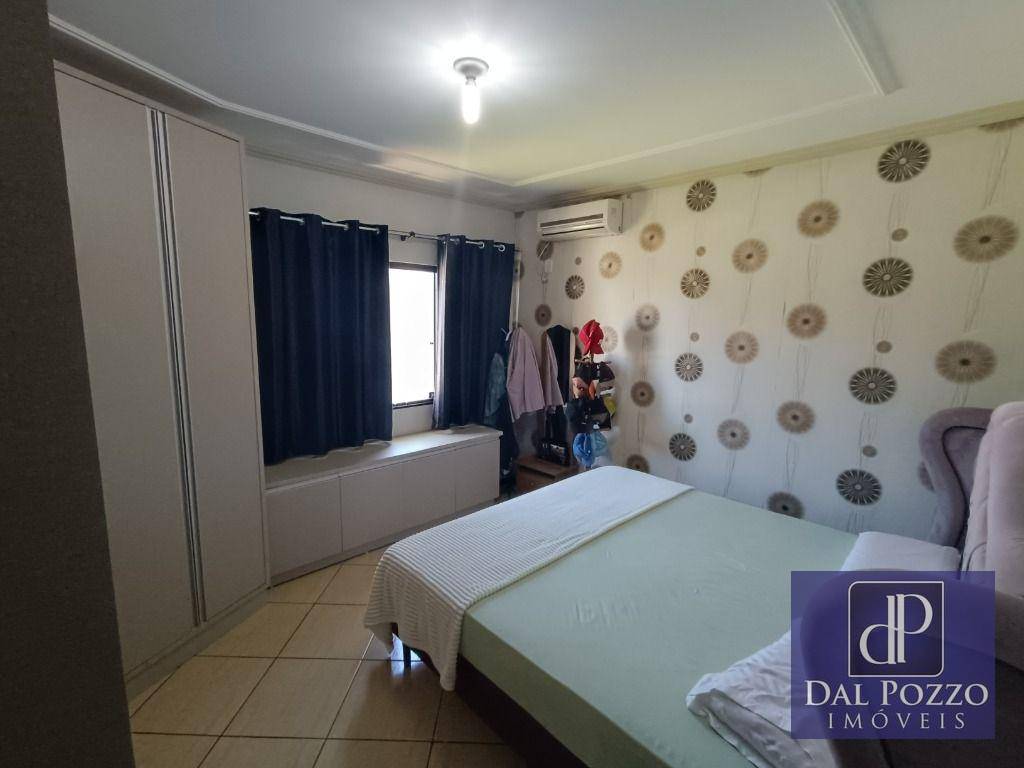 Casa à venda com 3 quartos, 206m² - Foto 15