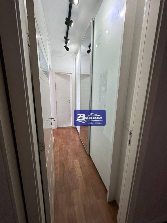 Apartamento à venda com 4 quartos, 185m² - Foto 20