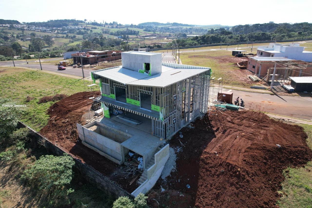 Casa à venda com 3 quartos, 316m² - Foto 26