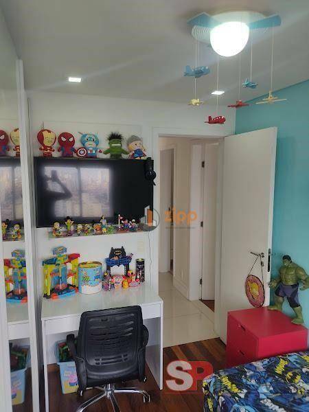 Apartamento à venda com 3 quartos, 121m² - Foto 20