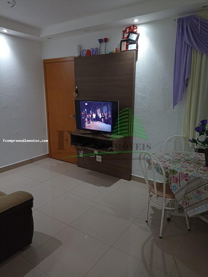 Apartamento à venda com 2 quartos, 40m² - Foto 12