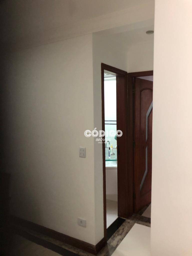 Apartamento à venda com 3 quartos, 83m² - Foto 22