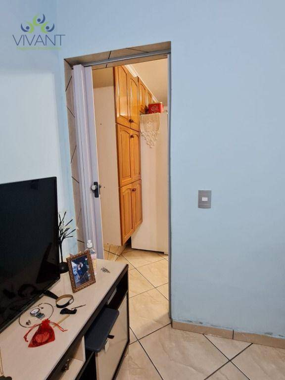 Casa à venda com 2 quartos, 120m² - Foto 17