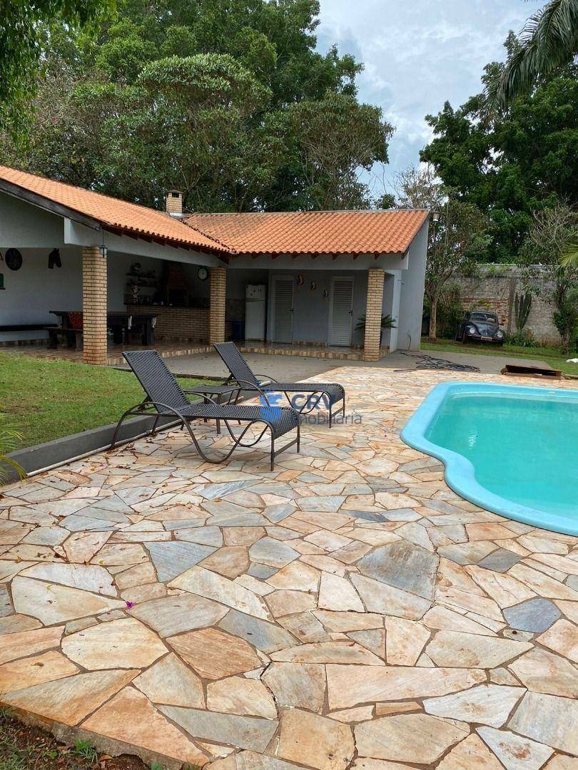 Chácara à venda com 3 quartos, 200m² - Foto 5