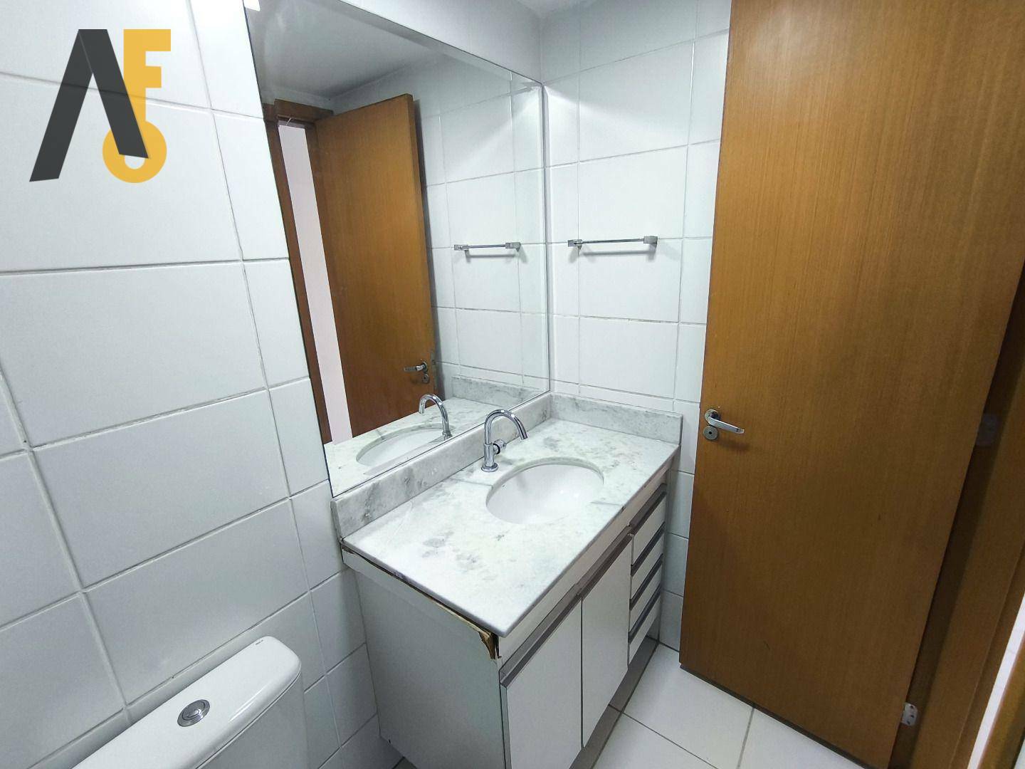 Apartamento à venda com 3 quartos, 77m² - Foto 13