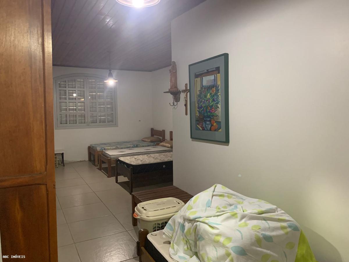 Chácara à venda com 6 quartos, 29m² - Foto 11