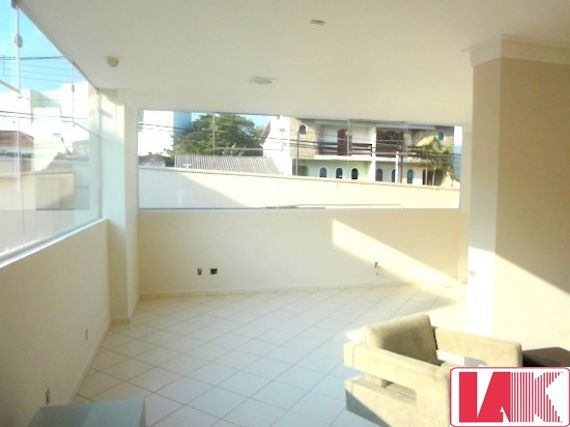 Apartamento à venda com 1 quarto, 56m² - Foto 2