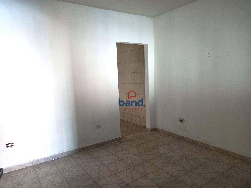 Casa à venda com 2 quartos, 73m² - Foto 4