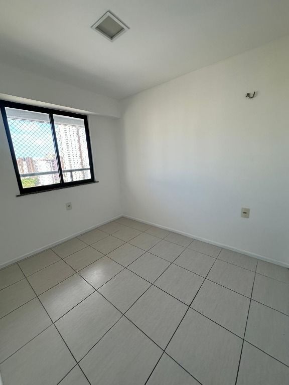 Apartamento à venda com 2 quartos, 60m² - Foto 19