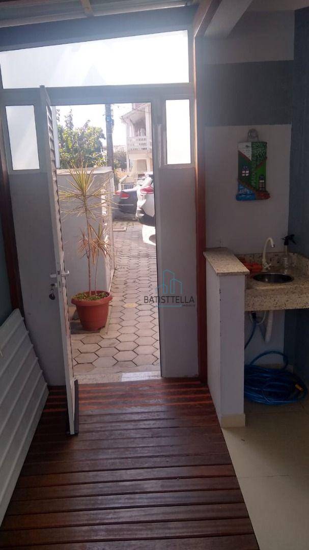 Apartamento à venda com 3 quartos, 74m² - Foto 9