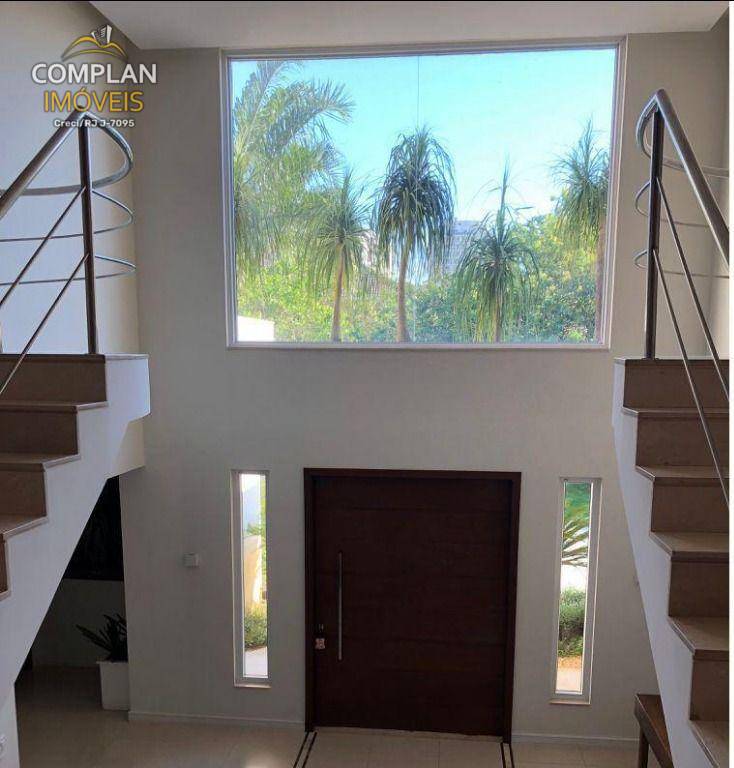 Casa de Condomínio à venda com 5 quartos, 1050m² - Foto 4