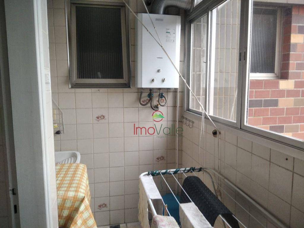 Apartamento à venda com 2 quartos, 80m² - Foto 5