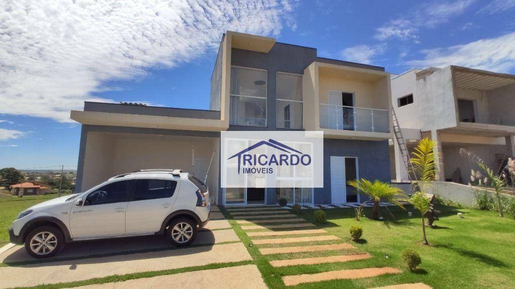 Sobrado à venda com 4 quartos, 160m² - Foto 2