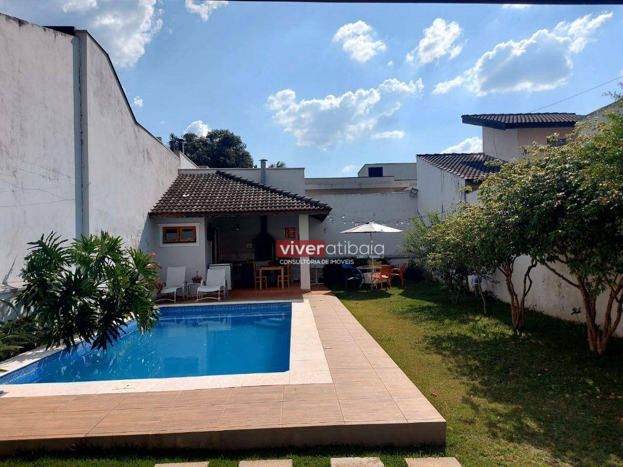 Casa à venda com 4 quartos, 244m² - Foto 26